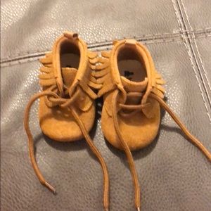 Baby Gap moccasins 3-6months